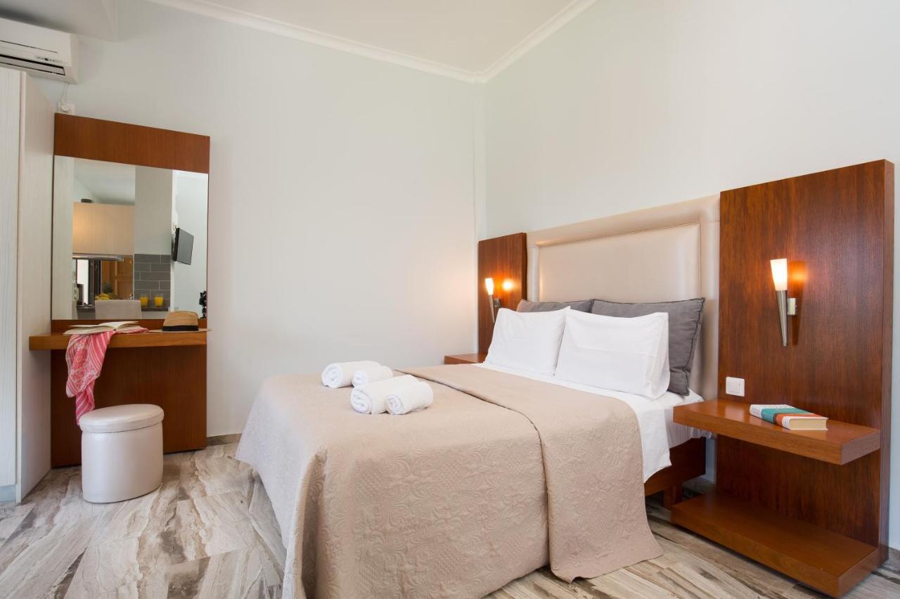 Niki Sunrise Apartments Gastouri  Extérieur photo