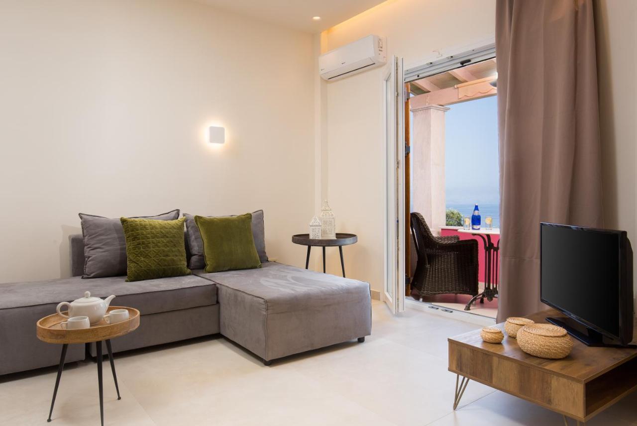 Niki Sunrise Apartments Gastouri  Extérieur photo