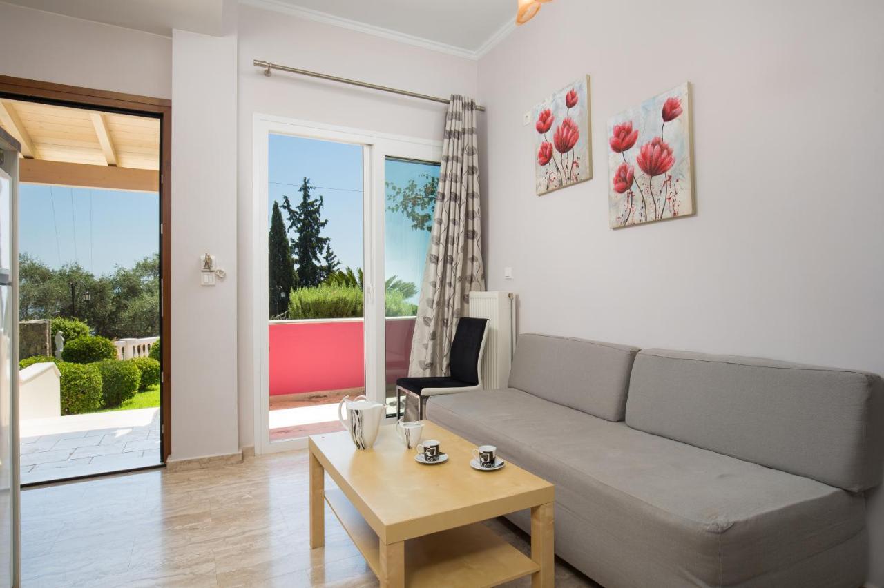 Niki Sunrise Apartments Gastouri  Extérieur photo